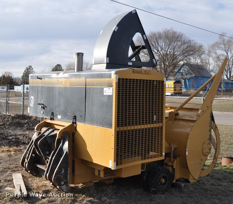 image for item L5156 2004 Kodiak Northwest snow blower