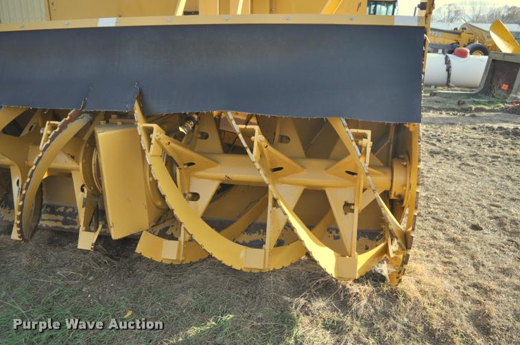 image for item L5156 2004 Kodiak Northwest snow blower