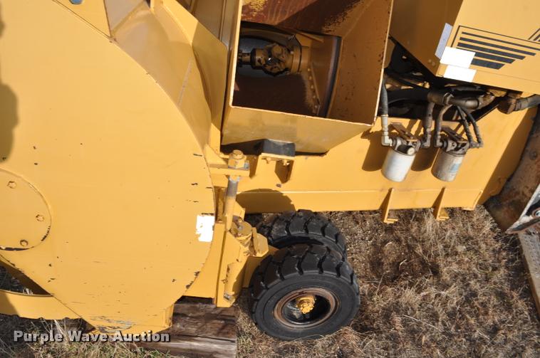 image for item L5156 2004 Kodiak Northwest snow blower