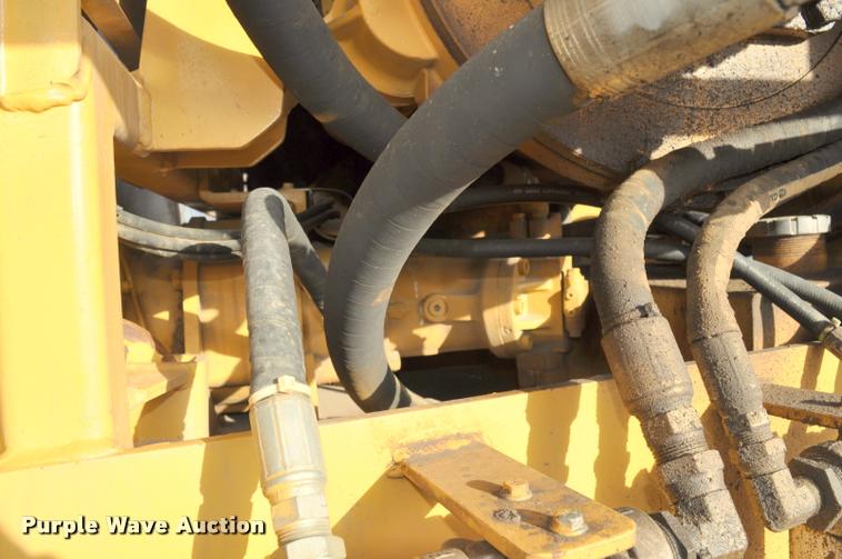 image for item L5156 2004 Kodiak Northwest snow blower