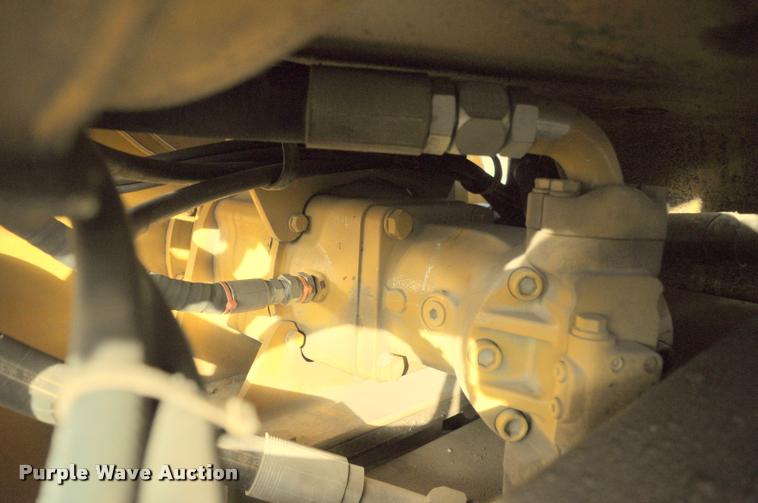 image for item L5156 2004 Kodiak Northwest snow blower