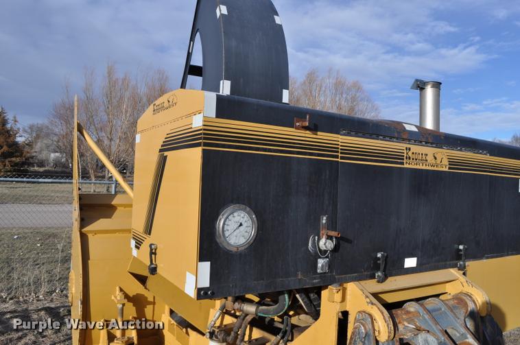 image for item L5156 2004 Kodiak Northwest snow blower
