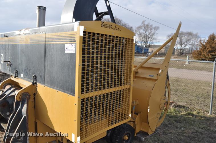 image for item L5156 2004 Kodiak Northwest snow blower