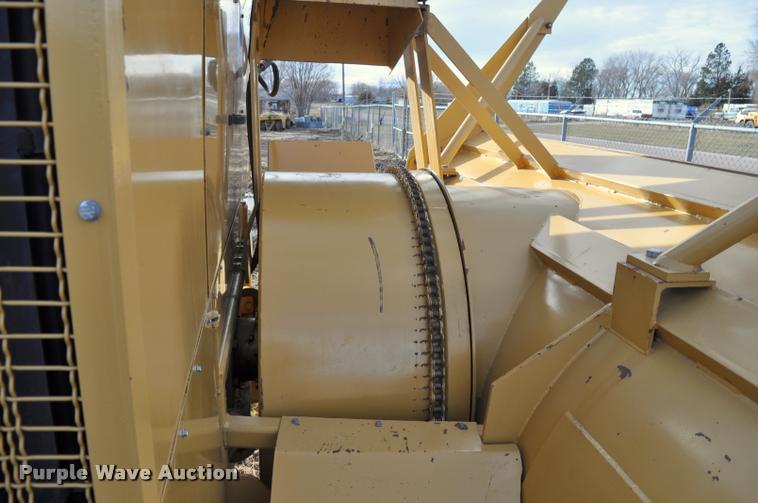 image for item L5156 2004 Kodiak Northwest snow blower