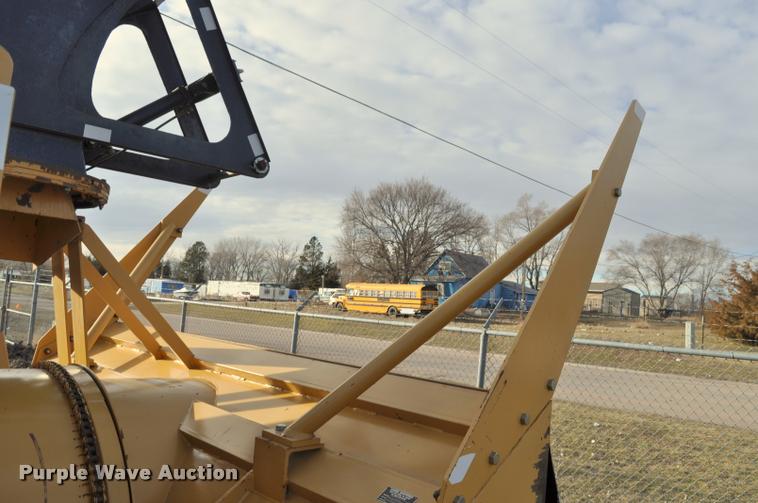 image for item L5156 2004 Kodiak Northwest snow blower