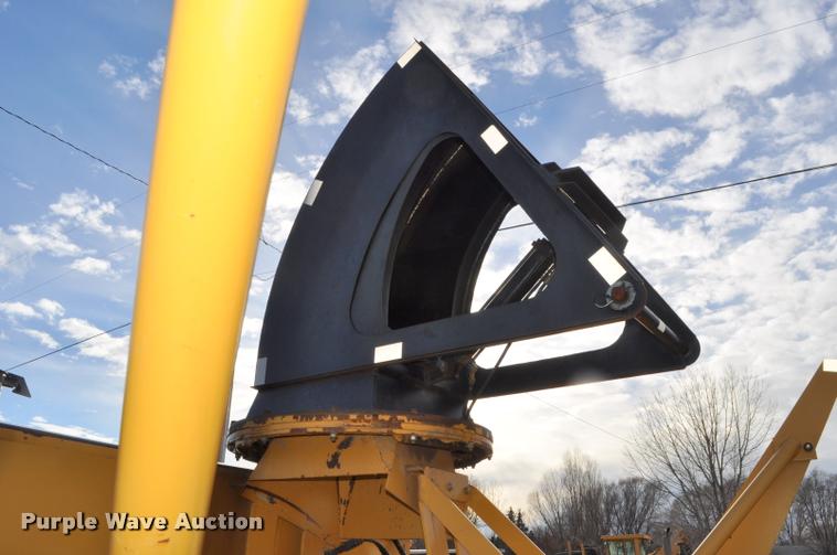 image for item L5156 2004 Kodiak Northwest snow blower