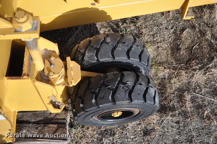 image for item L5156 2004 Kodiak Northwest snow blower