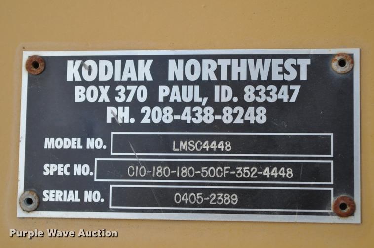image for item L5156 2004 Kodiak Northwest snow blower