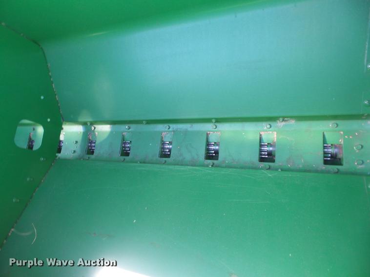 image for item AG9030 John Deere 1560 grain drill