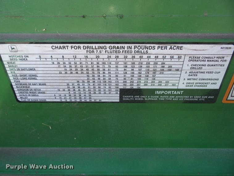 image for item AG9030 John Deere 1560 grain drill