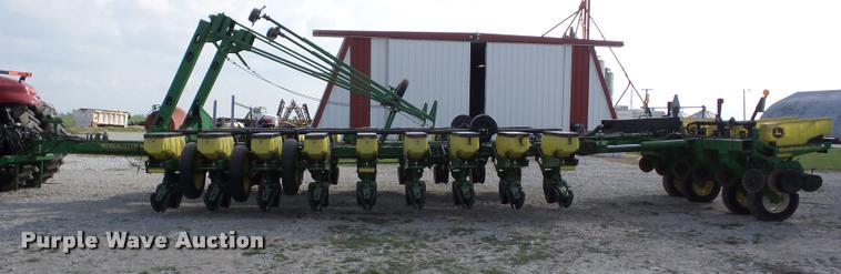 image for item AG9031 John Deere 1770 Conservation planter