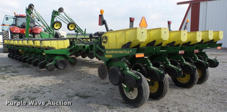 image for item AG9031 John Deere 1770 Conservation planter