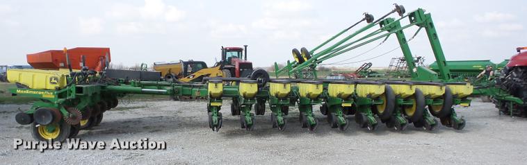image for item AG9031 John Deere 1770 Conservation planter