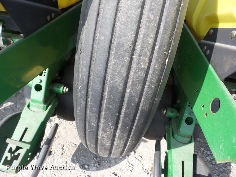 image for item AG9031 John Deere 1770 Conservation planter