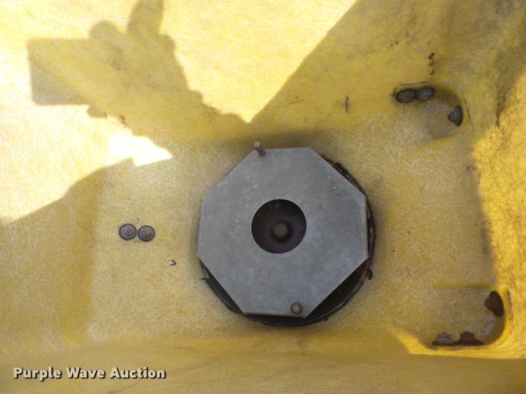 image for item AG9033 John Deere 7000 planter