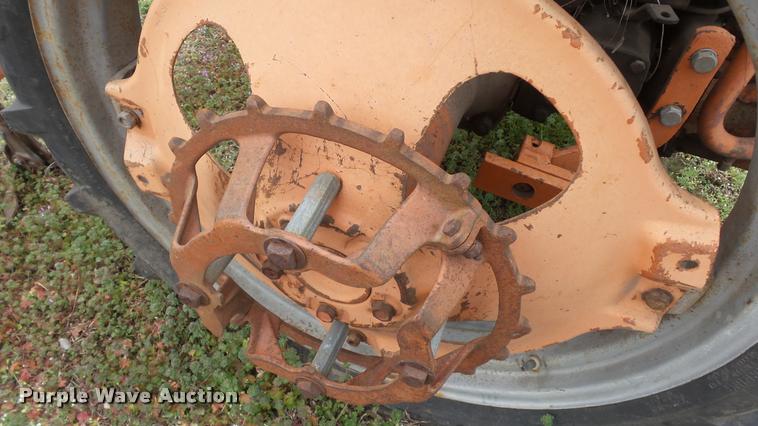 image for item BY9029 1949 Allis Chalmers 6 cultivator/potato seeder tractor