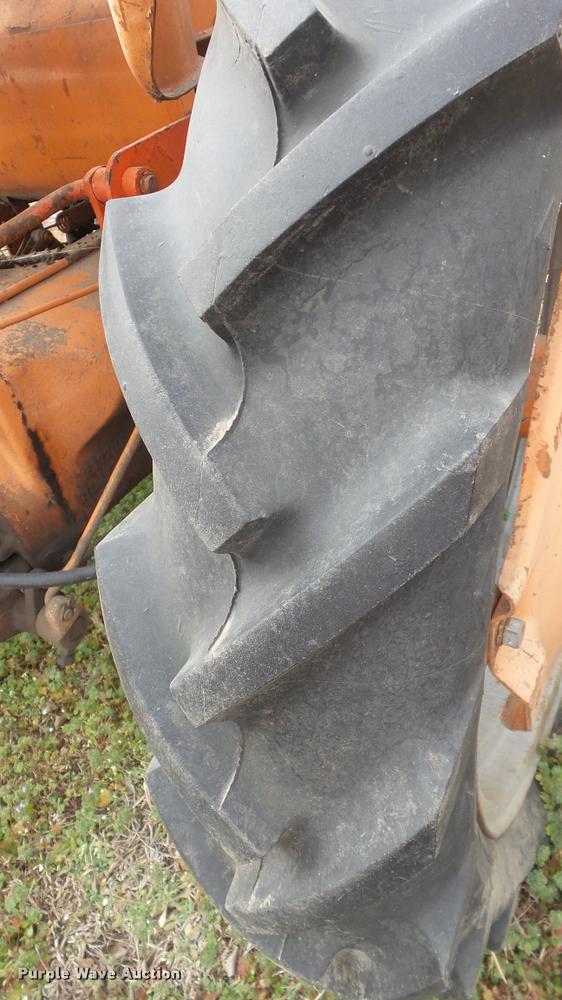 image for item BY9029 1949 Allis Chalmers 6 cultivator/potato seeder tractor