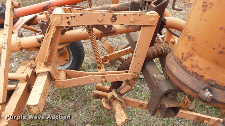 image for item BY9029 1949 Allis Chalmers 6 cultivator/potato seeder tractor