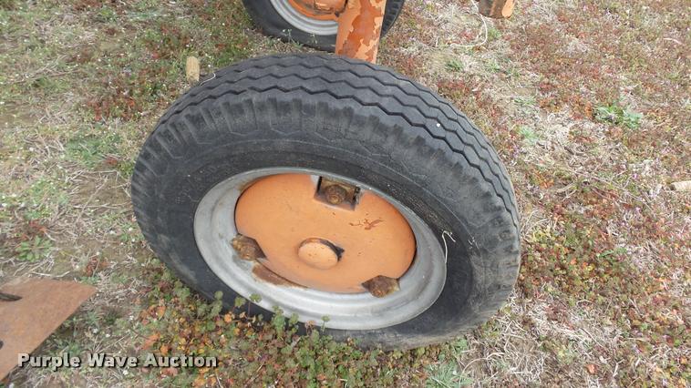 image for item BY9029 1949 Allis Chalmers 6 cultivator/potato seeder tractor