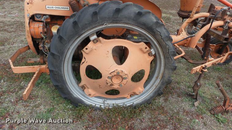 image for item BY9029 1949 Allis Chalmers 6 cultivator/potato seeder tractor