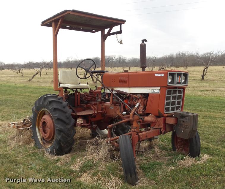 image for item BY9038 International 274 tractor