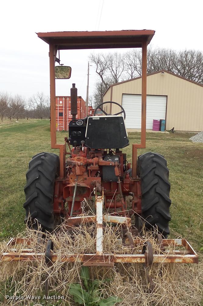 image for item BY9038 International 274 tractor