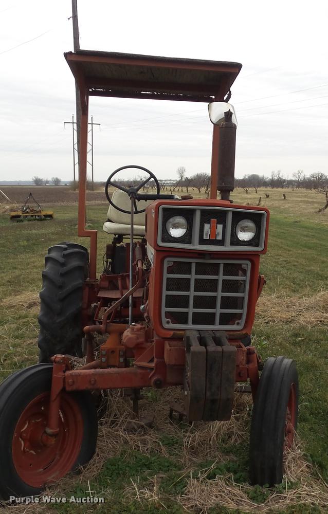 image for item BY9038 International 274 tractor