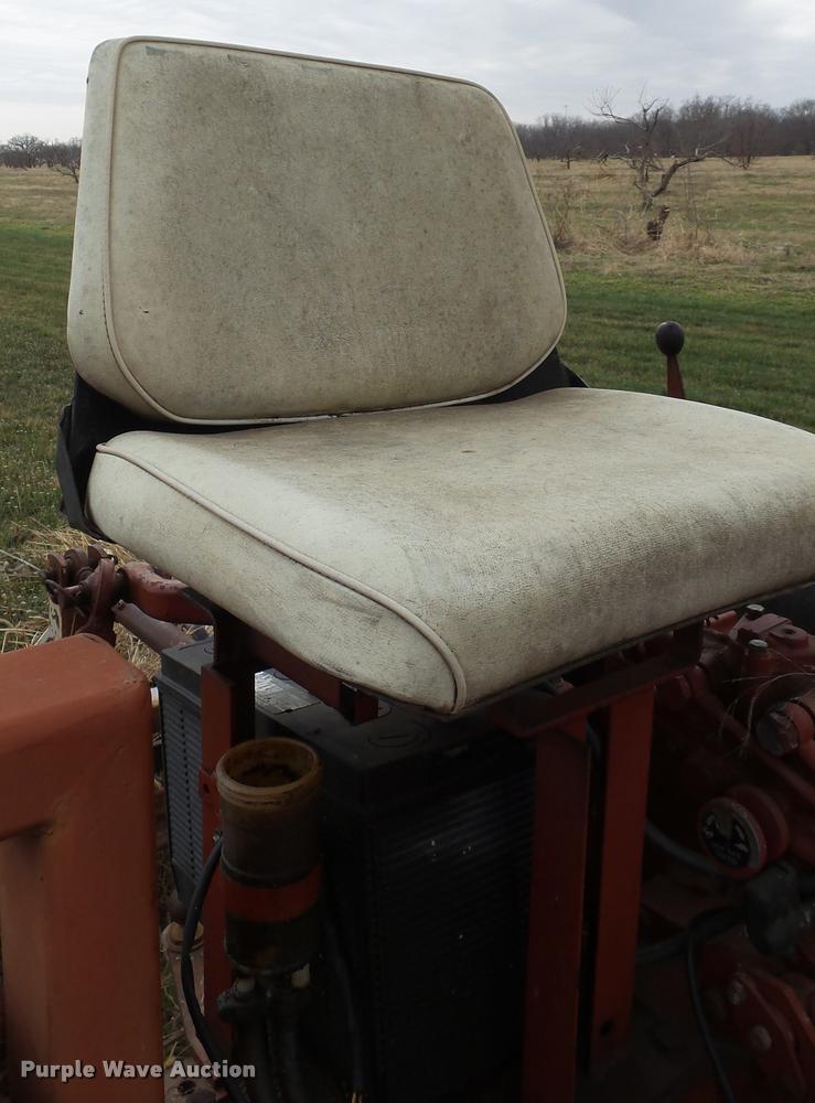 image for item BY9038 International 274 tractor