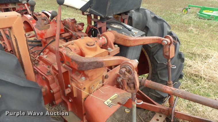 image for item BY9038 International 274 tractor