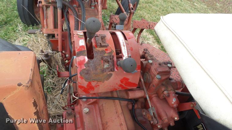 image for item BY9038 International 274 tractor
