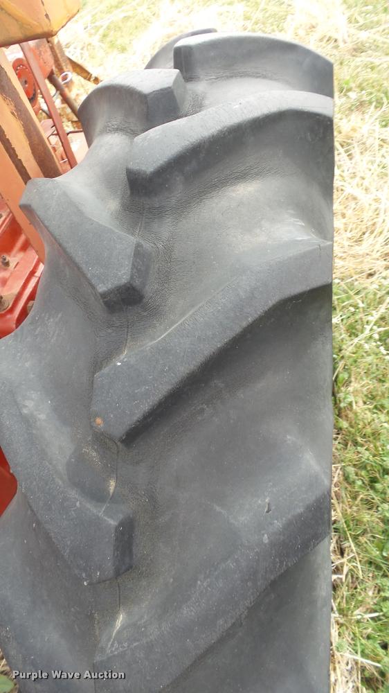 image for item BY9038 International 274 tractor