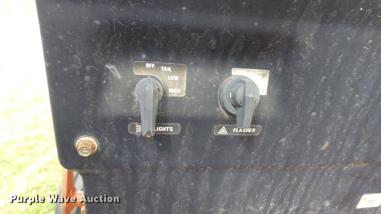 image for item BY9038 International 274 tractor