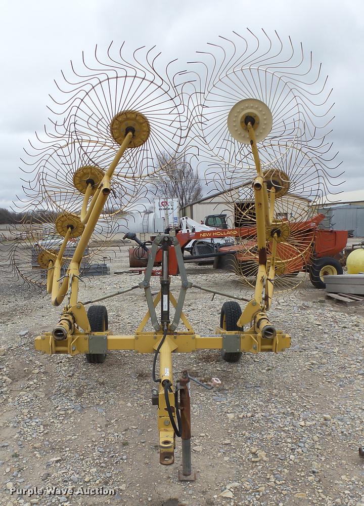 image for item CB9585 Vermeer WR20 wheel hay rake