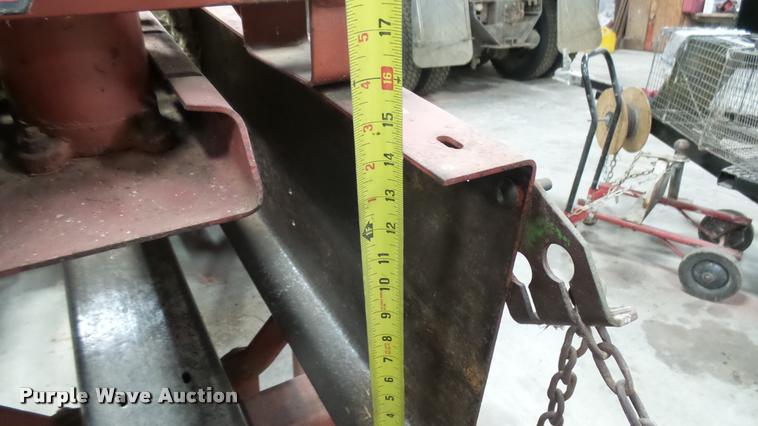 image for item CB9604 Hesston 4600 small square baler