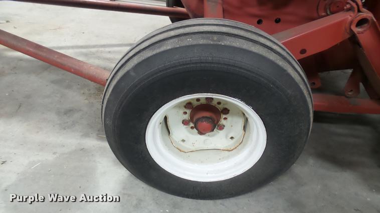 image for item CB9604 Hesston 4600 small square baler