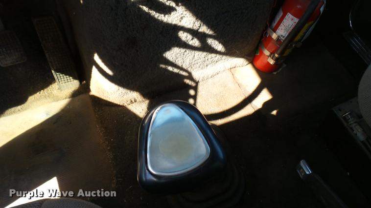 image for item DA0424 1990 Ford L9000 fuel truck