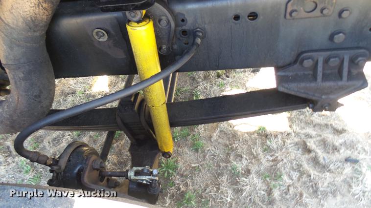 image for item DA0424 1990 Ford L9000 fuel truck