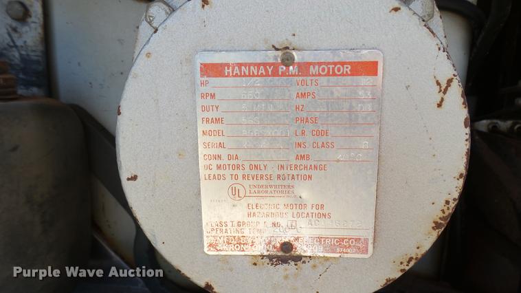 image for item DA0424 1990 Ford L9000 fuel truck