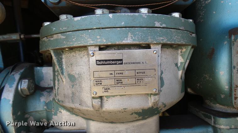 image for item DA0424 1990 Ford L9000 fuel truck