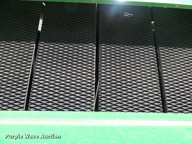 image for item DA2571 2013 John Deere 469 Mega Wide Plus round baler