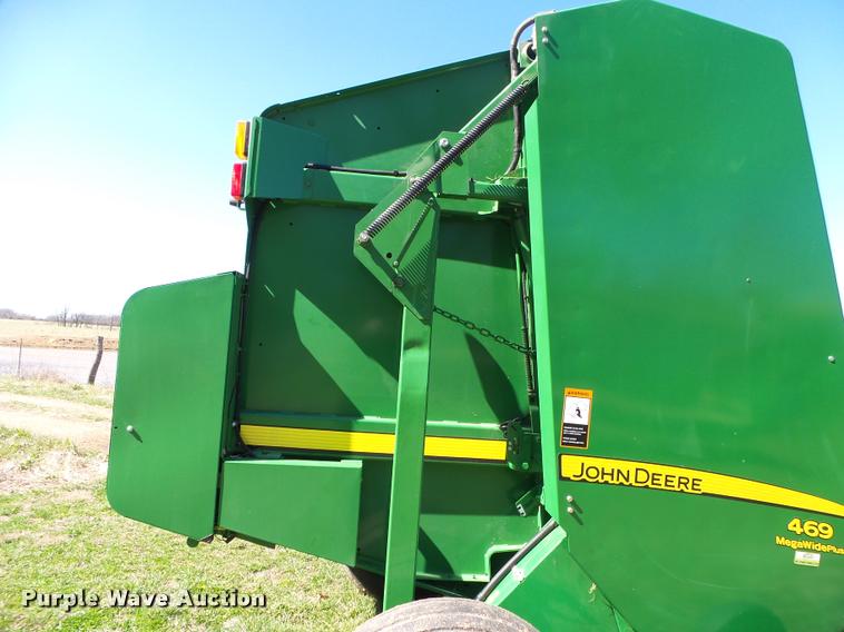 image for item DA2571 2013 John Deere 469 Mega Wide Plus round baler