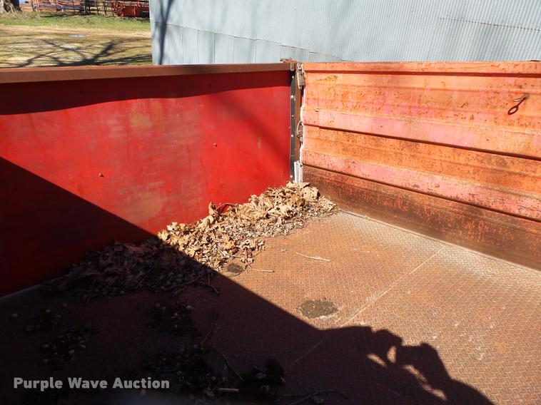 image for item DA2572 1976 Chevrolet C60 grain truck