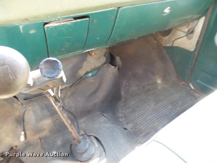 image for item DA2572 1976 Chevrolet C60 grain truck