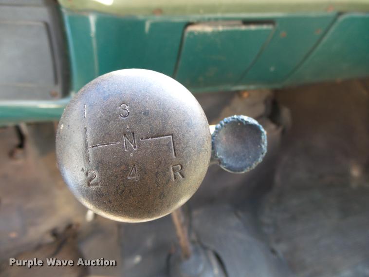 image for item DA2572 1976 Chevrolet C60 grain truck