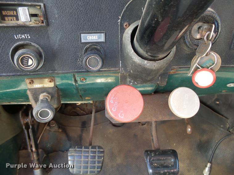 image for item DA2572 1976 Chevrolet C60 grain truck