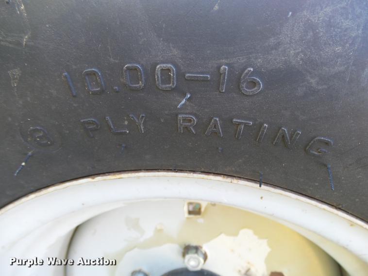 image for item DA2573 2001 Case IH CX90 tractor