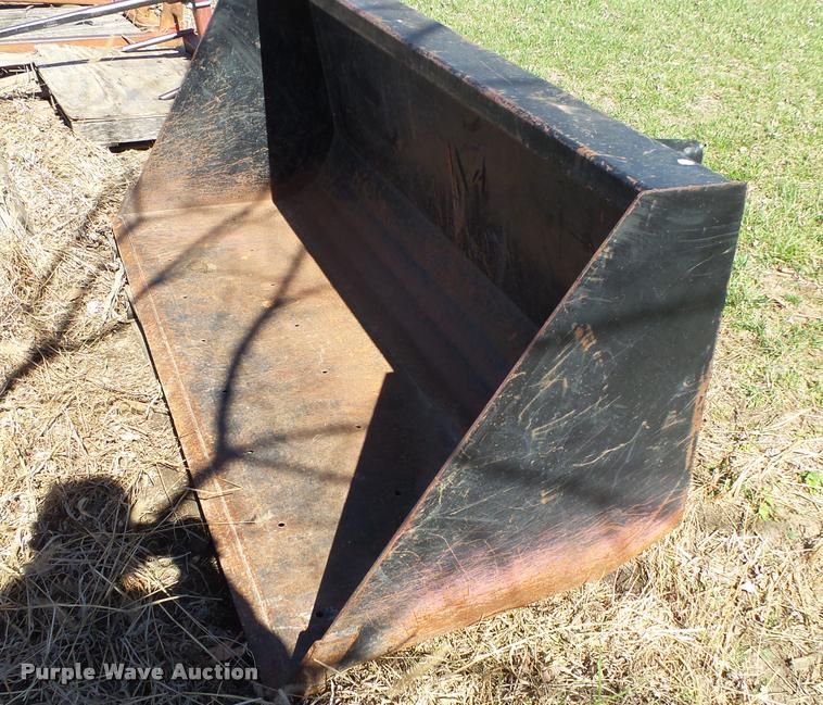 image for item DA2573 2001 Case IH CX90 tractor