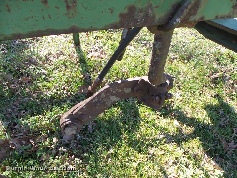 image for item DA2576 John Deere five bottom plow