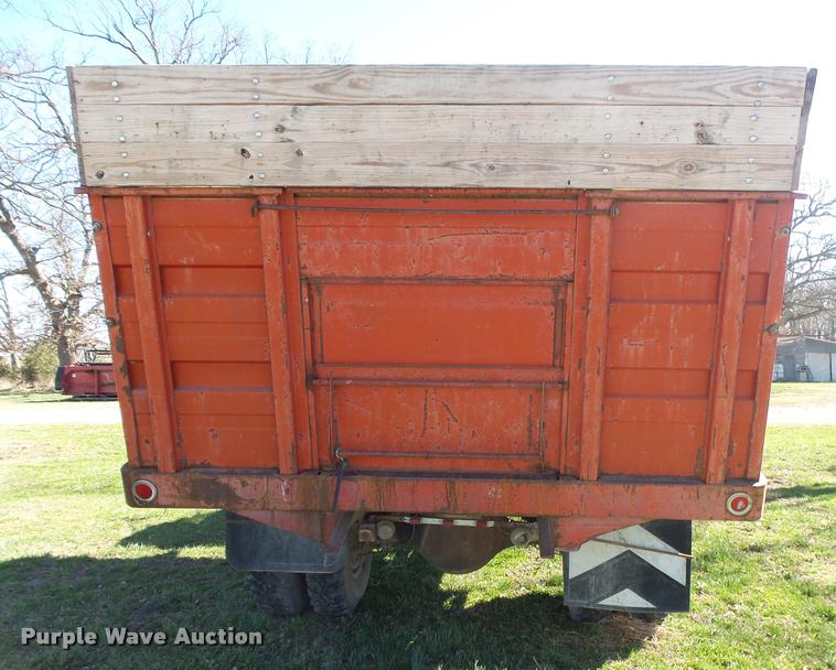 image for item DA2580 1968 Chevrolet C50 grain truck