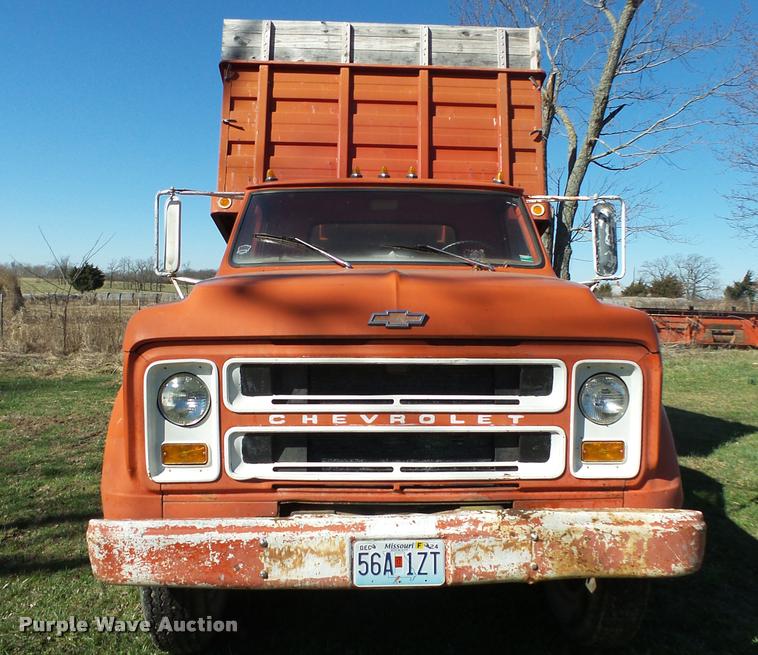 image for item DA2580 1968 Chevrolet C50 grain truck